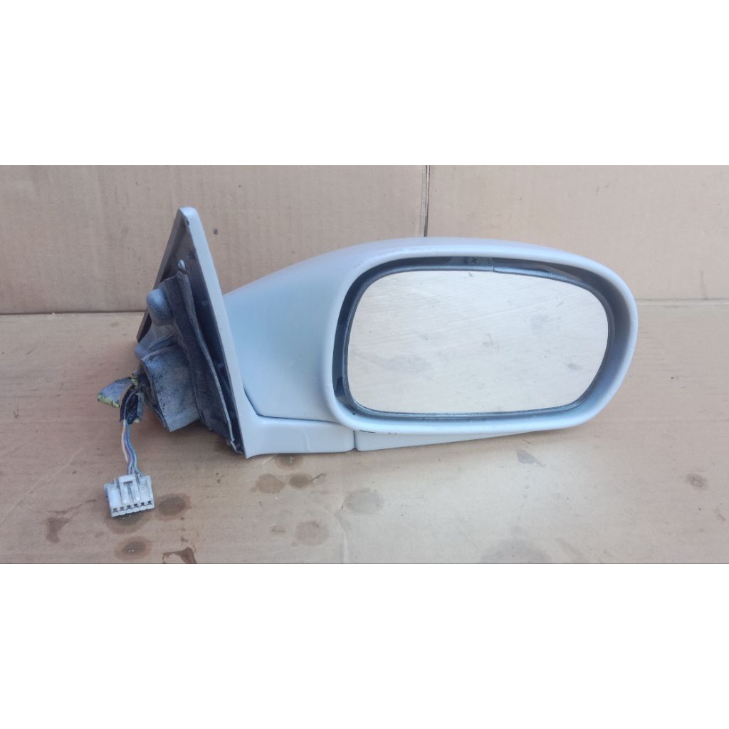 spion kanan baleno 97-01