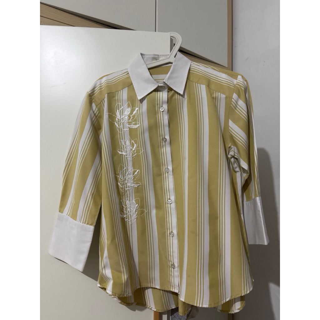 vaia yellow stripes shirt