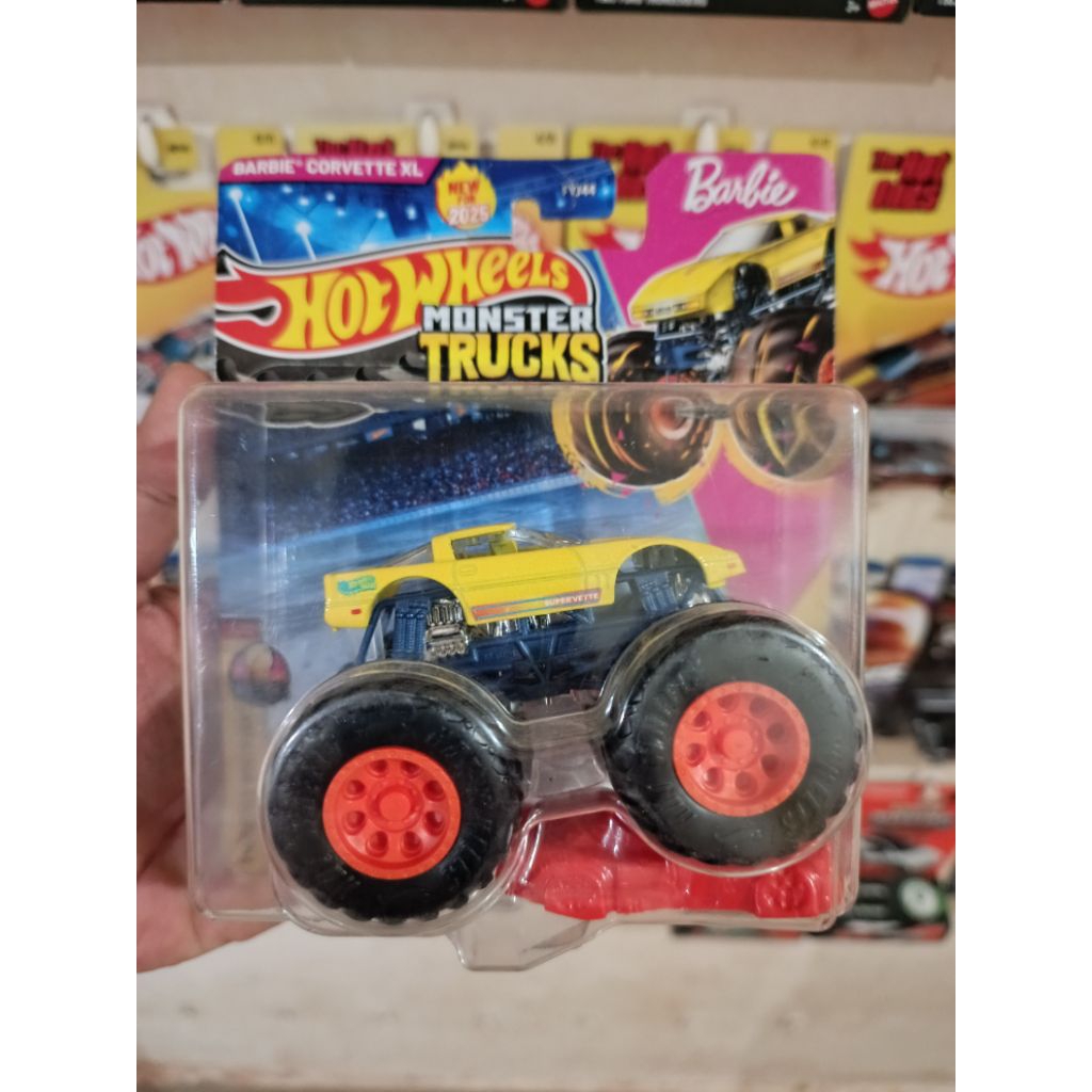 Hotwheels Barbie Corvette XL