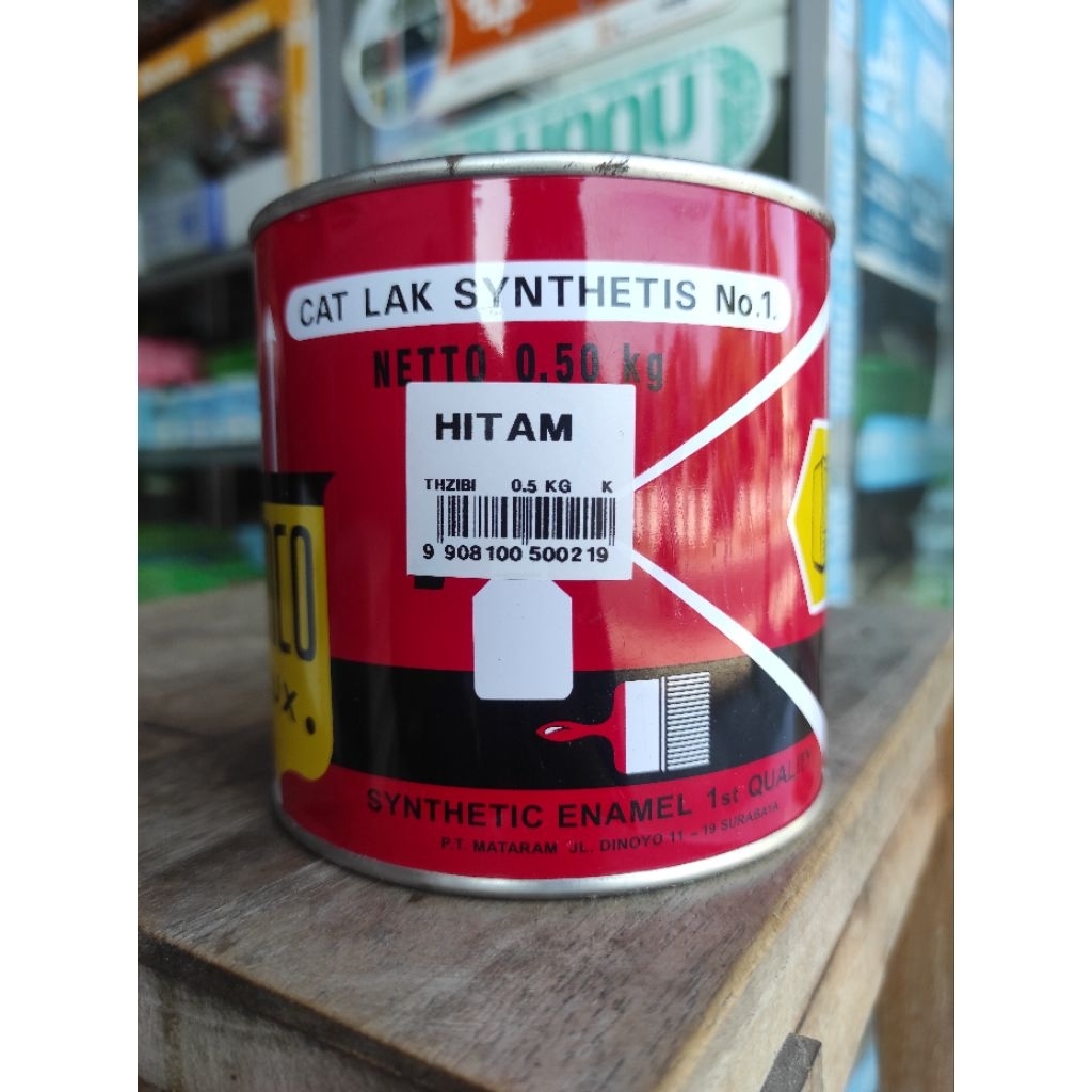 Cat Kayu Besi Emco 0,5 kg Hitam