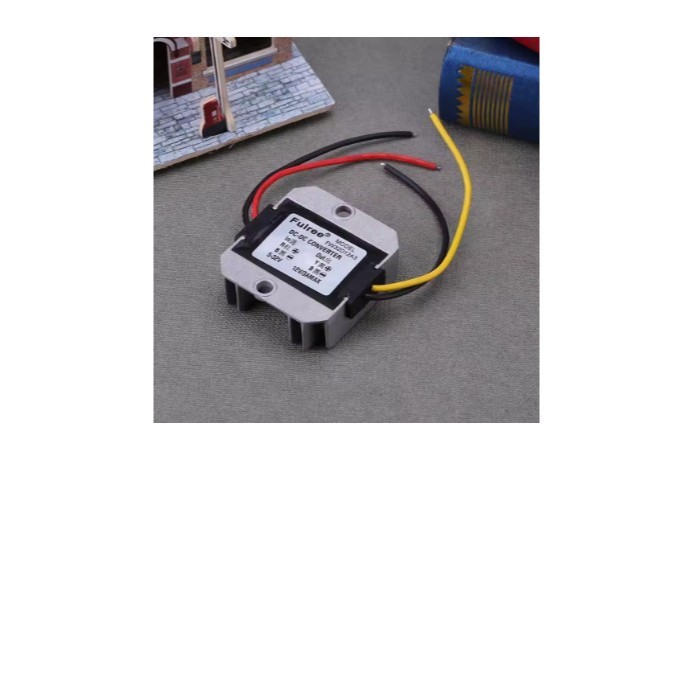DC-DC 5-32V to 12V 3A Automatic Voltage Stabilizer Power Converter Regulator