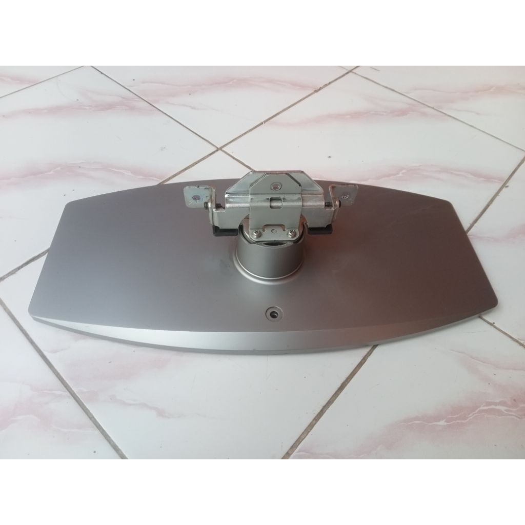 Dudukan TV Sony Bravia 32 inch KLV - 32S200A second
