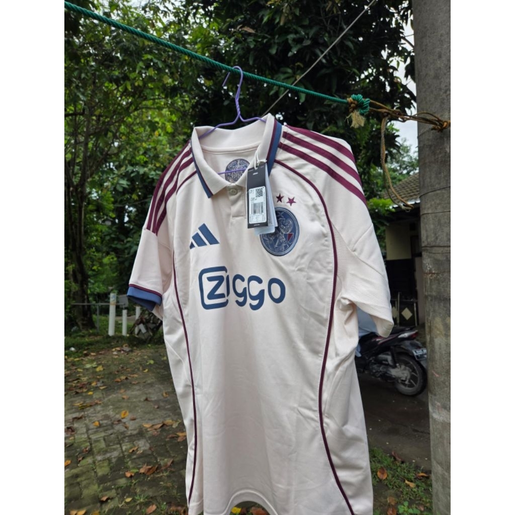 Jersey Ajax putih