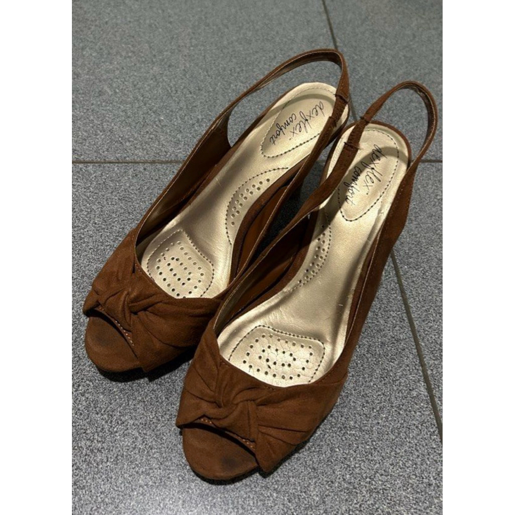Dexflex comfort size 37