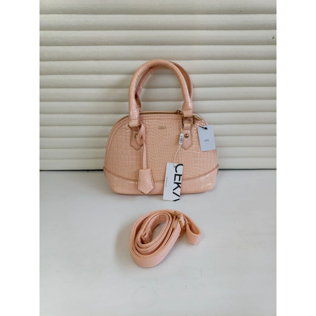 [Preloved] Ceka Bag, Tas Wanita, Hand & Shoulder Bag