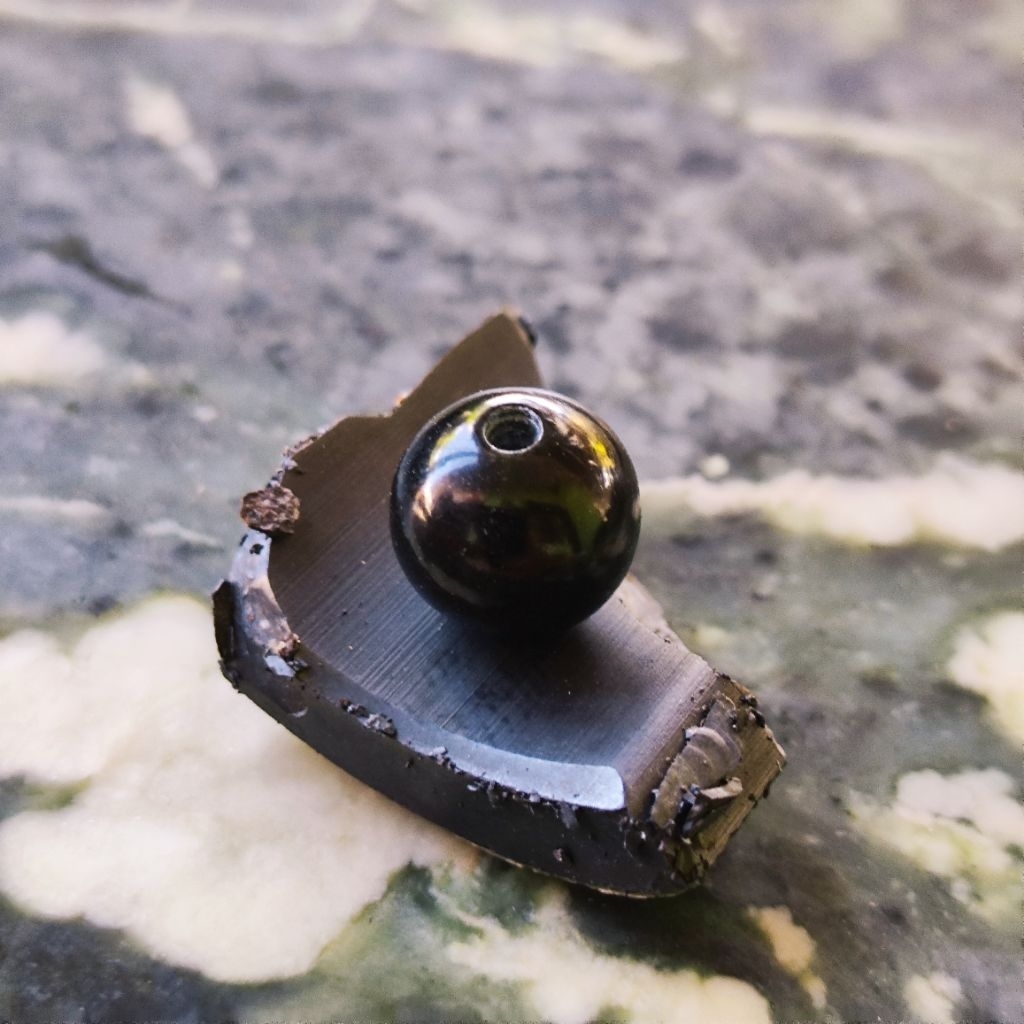 Butiran Batu Blackjade aceh - giok hitam