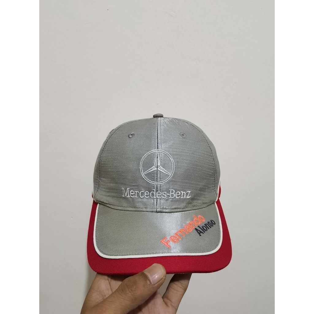 Topi F1 Mercedes-Benz Fernando Alonso Mclaren Vodafone