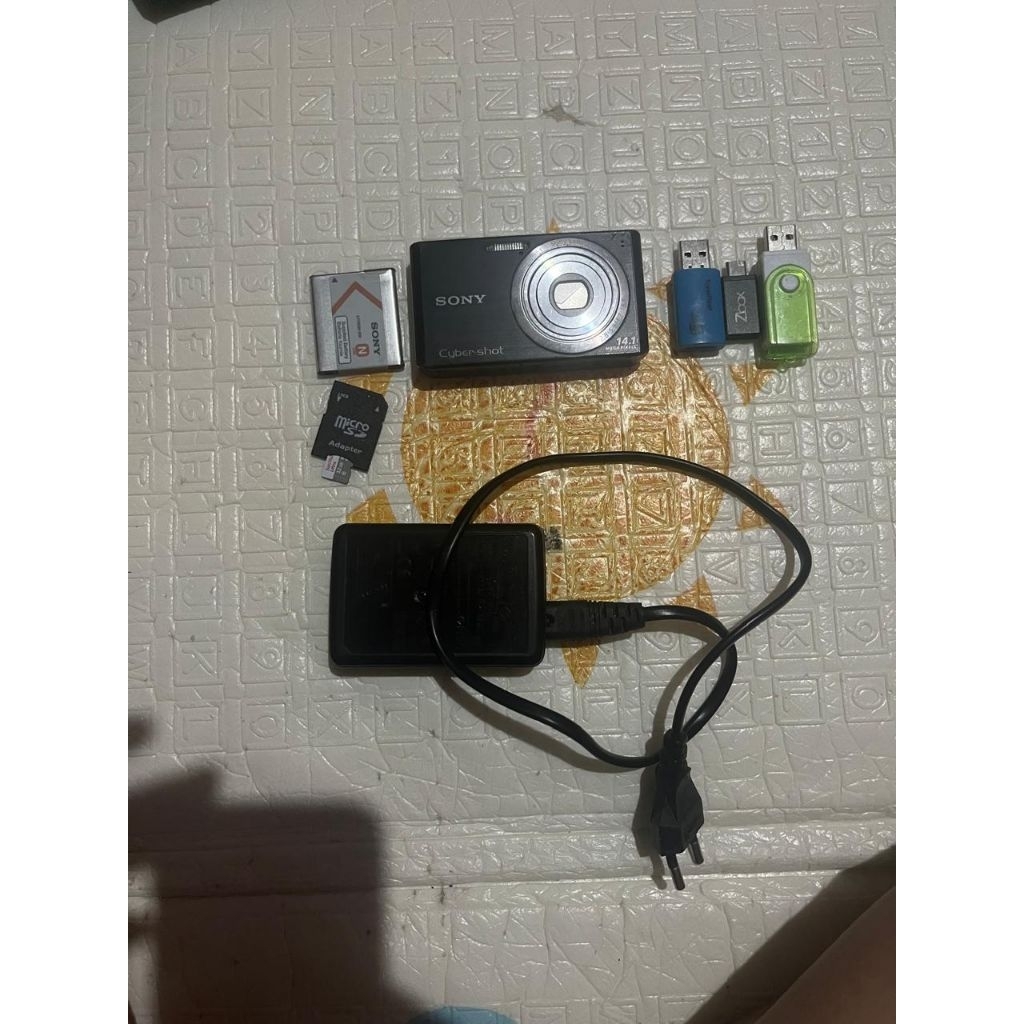 kamera digicam sony cyber-shot w610 preloved