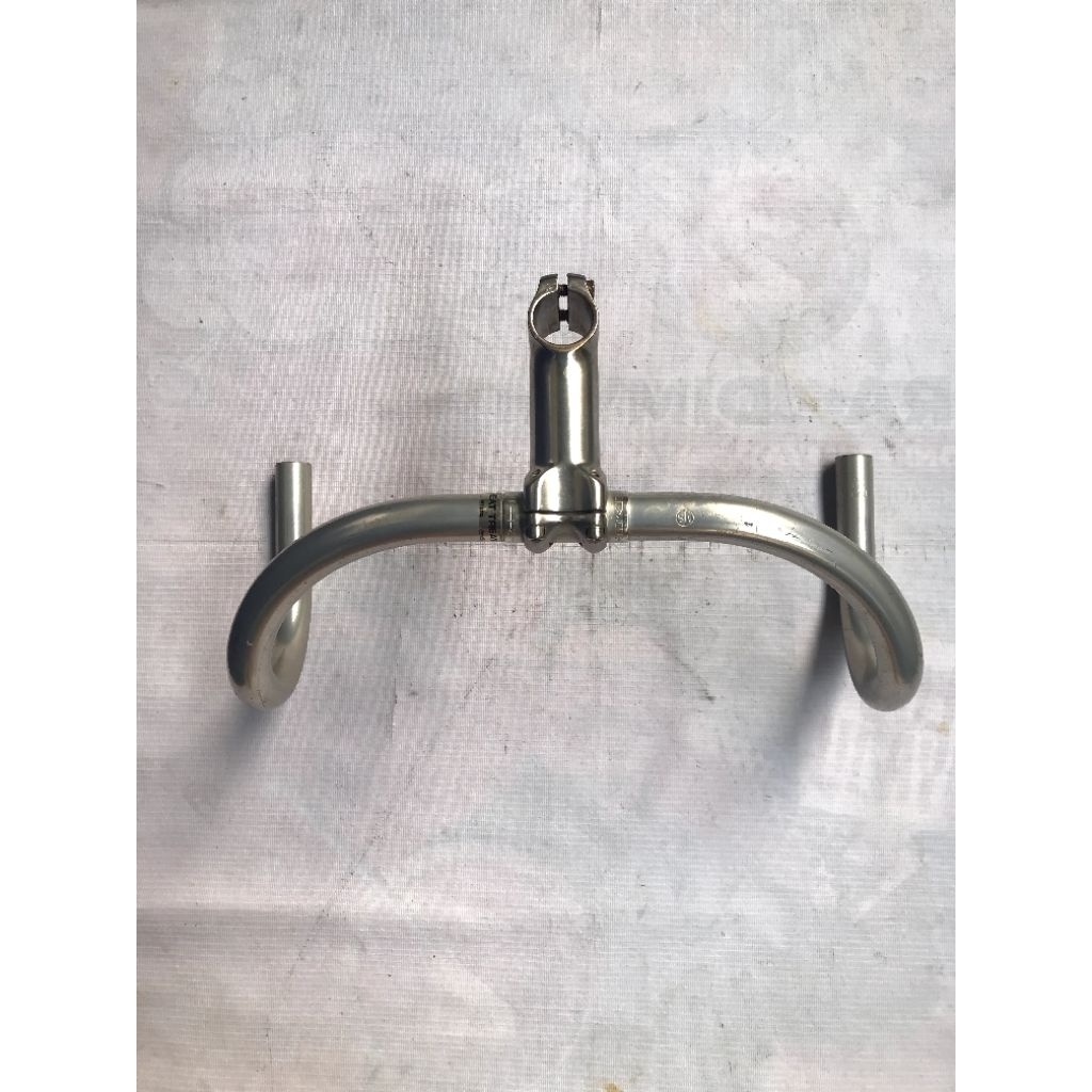Trackbar Njs Nitto Treated B123aa 380mm & Stem Nitto Ui 85-GX 100mm 90°. Used, Good Condition