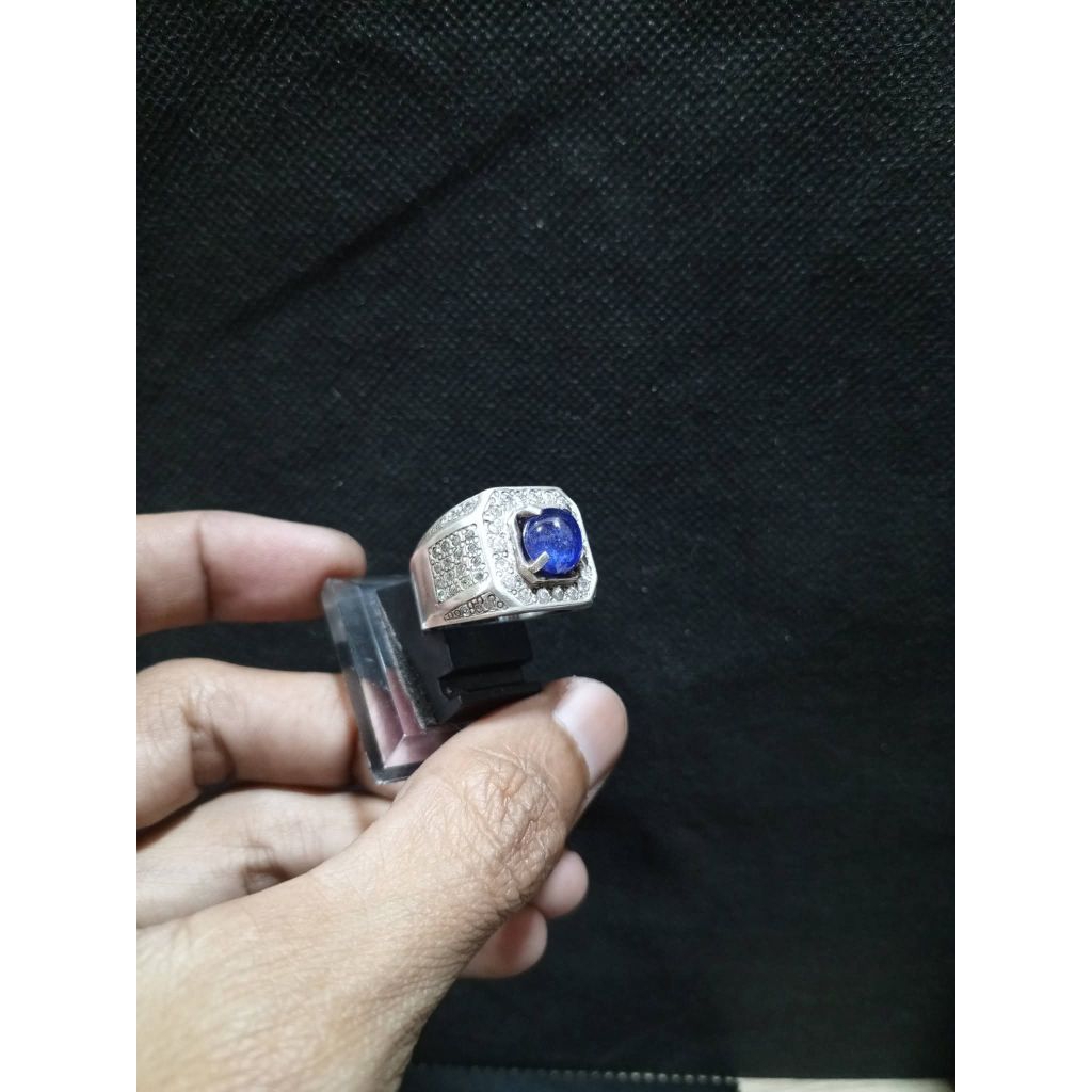 Blue Sapphire Ring 8