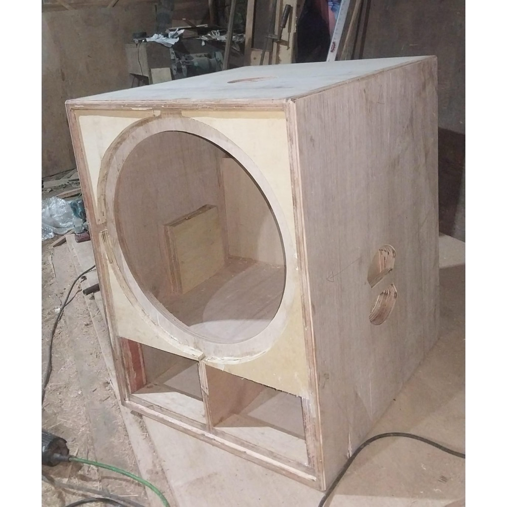 BOX SPEAKER SIDEFILE 18 INCH MENTAHAN/ BOX SUBWOOFER SIDEFILE 18 INCH