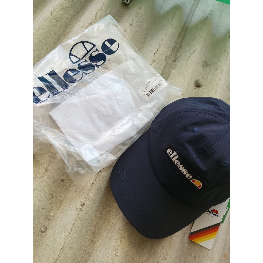 Caps Ellesse Nylon Crinkle Navy BNIPWT BARU ANYAR