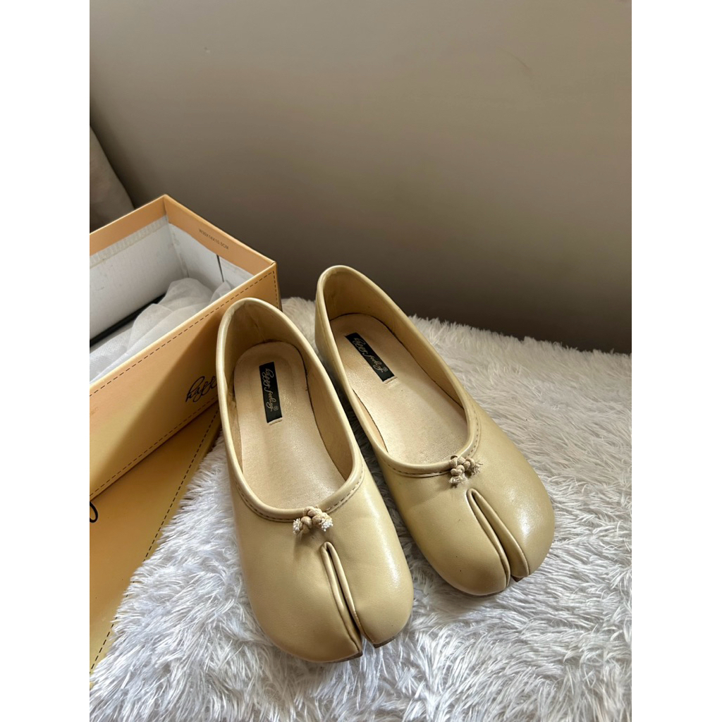 tabi shoes preloved
