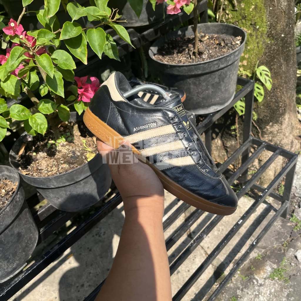 ADIDAS ASHINGTON SIZE EUR 43 1/3 USED ORIGINAL