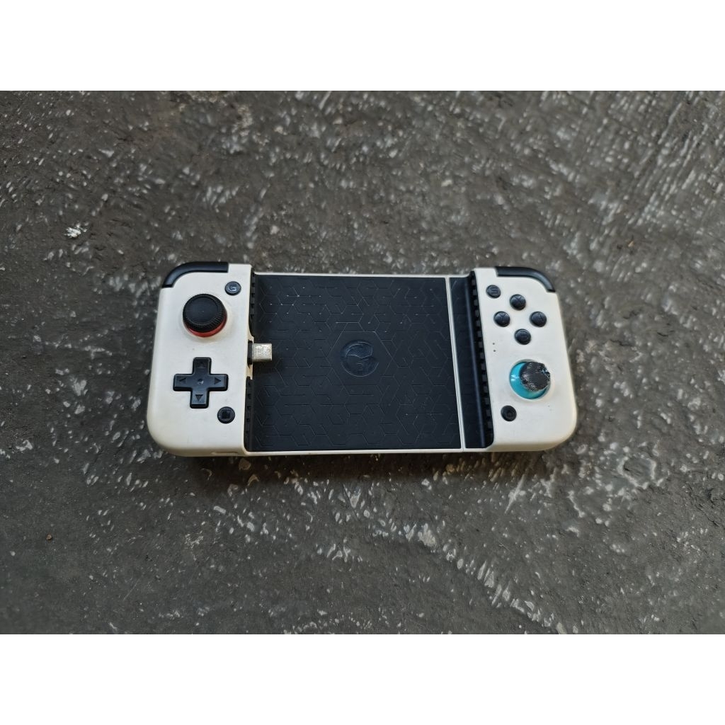 Gamesir X2 type-C Gamepad minus