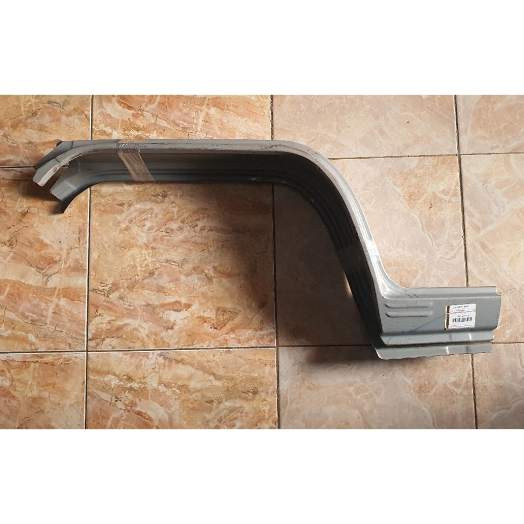 Slebor Depan L300 kanan kiri Ori