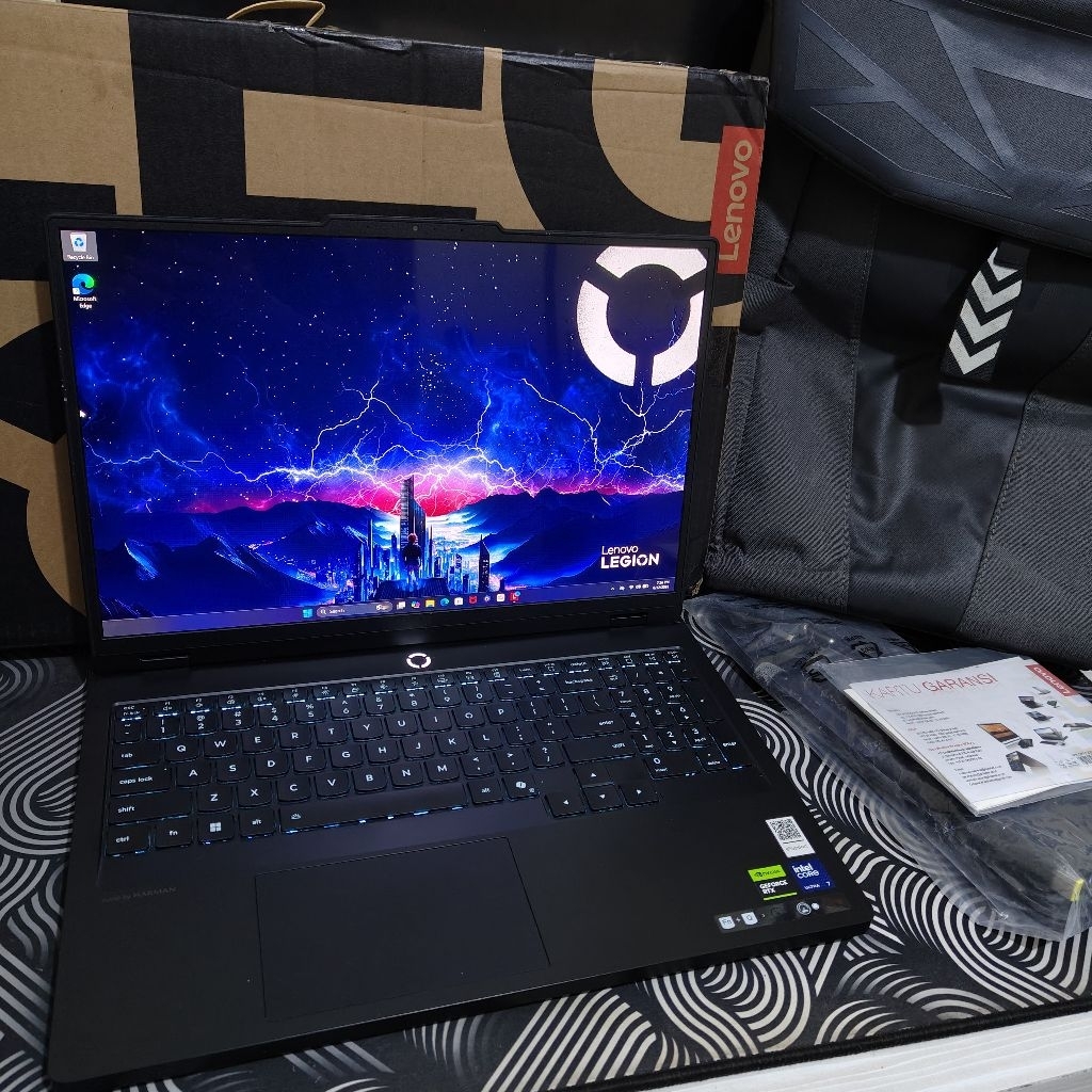 Lenovo Legion Pro 5 16IAX10 intel Ultra 7-255HX RTX5070 Garansi Resmi laptop Gaming RTX 5070 Ultra 7