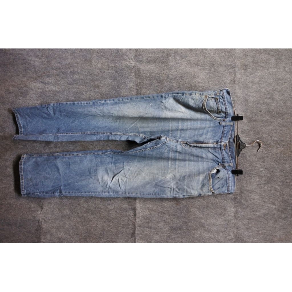 Celana Jeans Levi’s signature DEFECT  Original Vintage second preloved size 40 ripped jeans