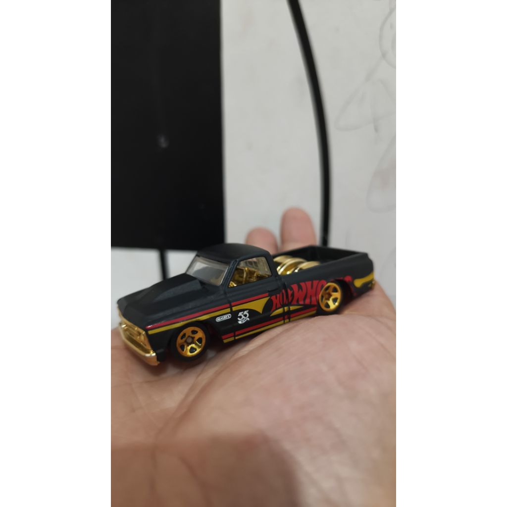 hotwheels chevy anniversary loose