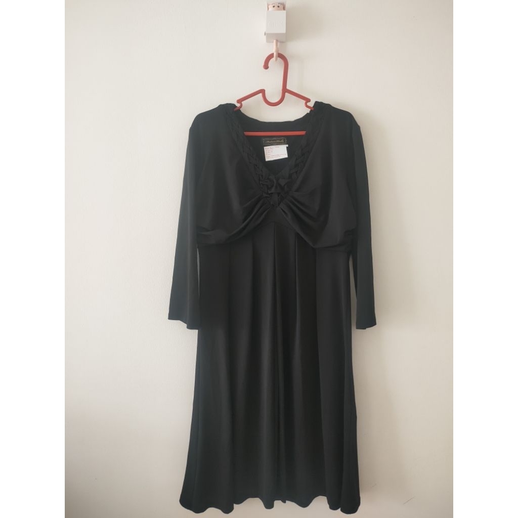 Madam Hiroko Black Dress