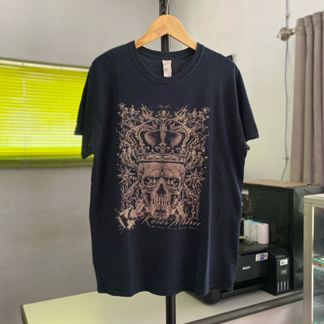 Kaos Vintage Tengkorak Tag Gildan Heavy