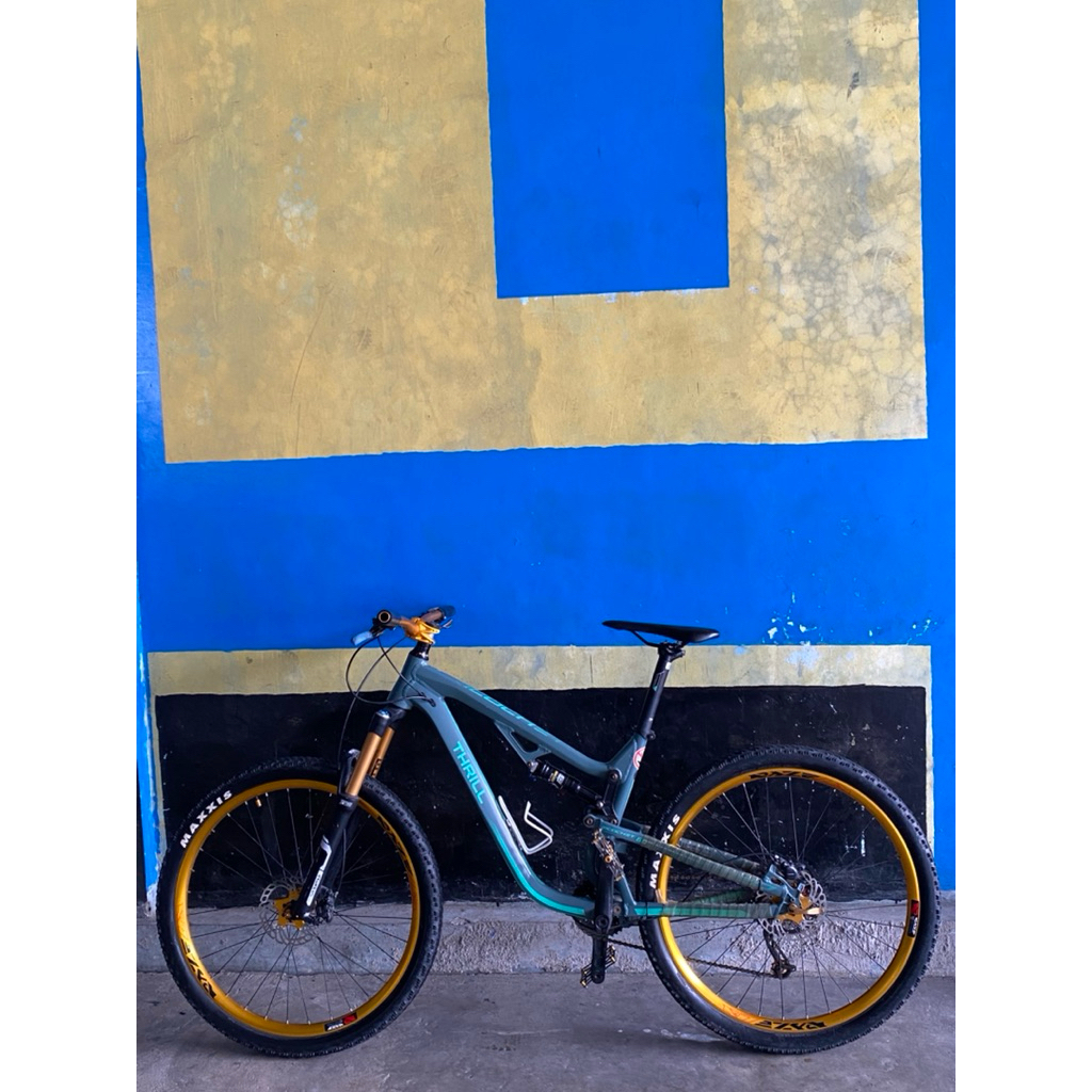 sepeda mtb thrill ricochet 6.0