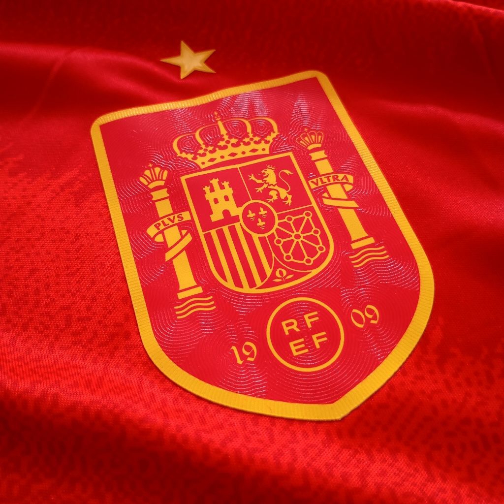 Spanyol Home 2024 Player Issue