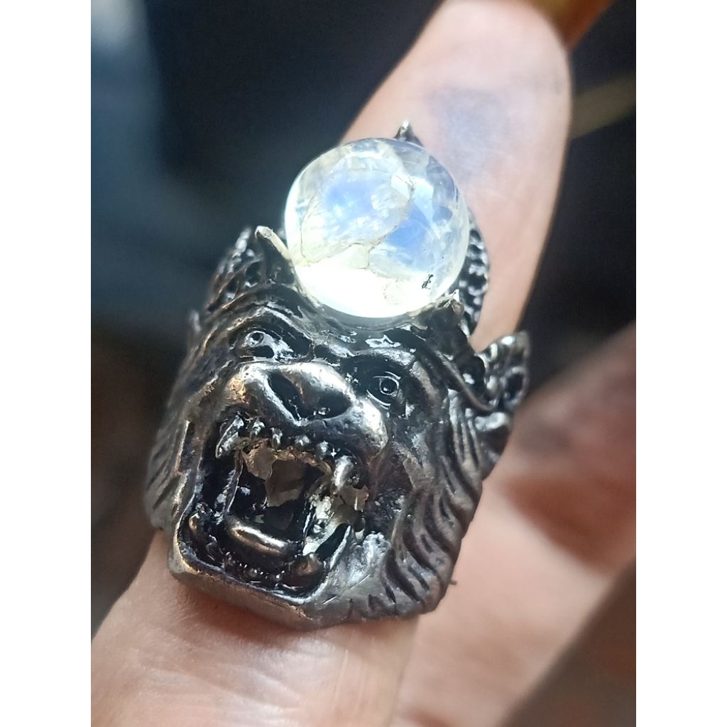 natural Biduri bulan ring  singa Barong