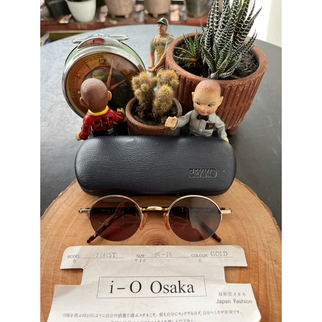 John Lennon vintage sunglasses 70s/ Kacamata John Lennon tahun 70an Brand: GEKKO Original made in Ja
