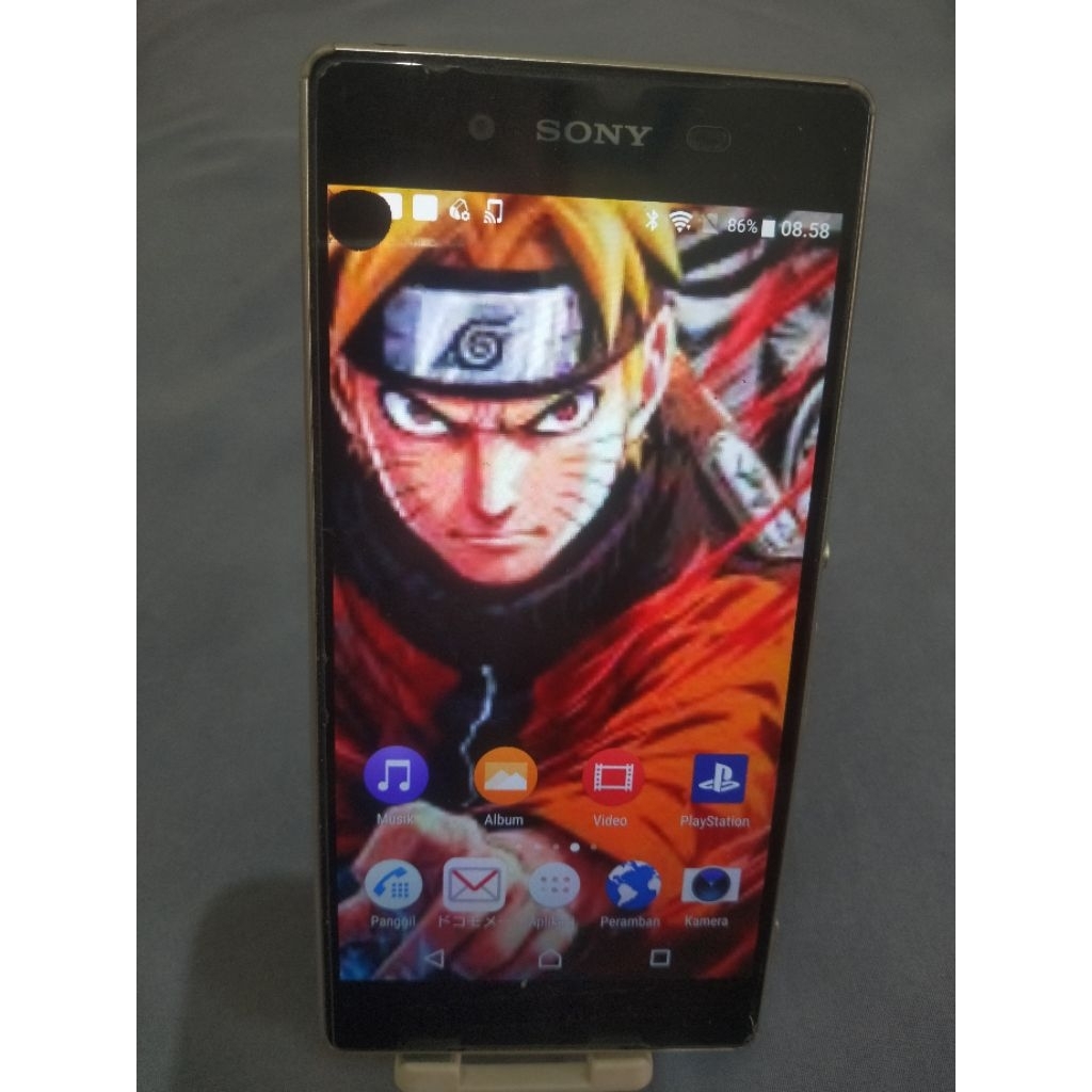 Sony Xperia Z4 SO-03G Docomo Wifii Only Silver Kaca Minus Terawat hampir mulus Baru Ganti Batre