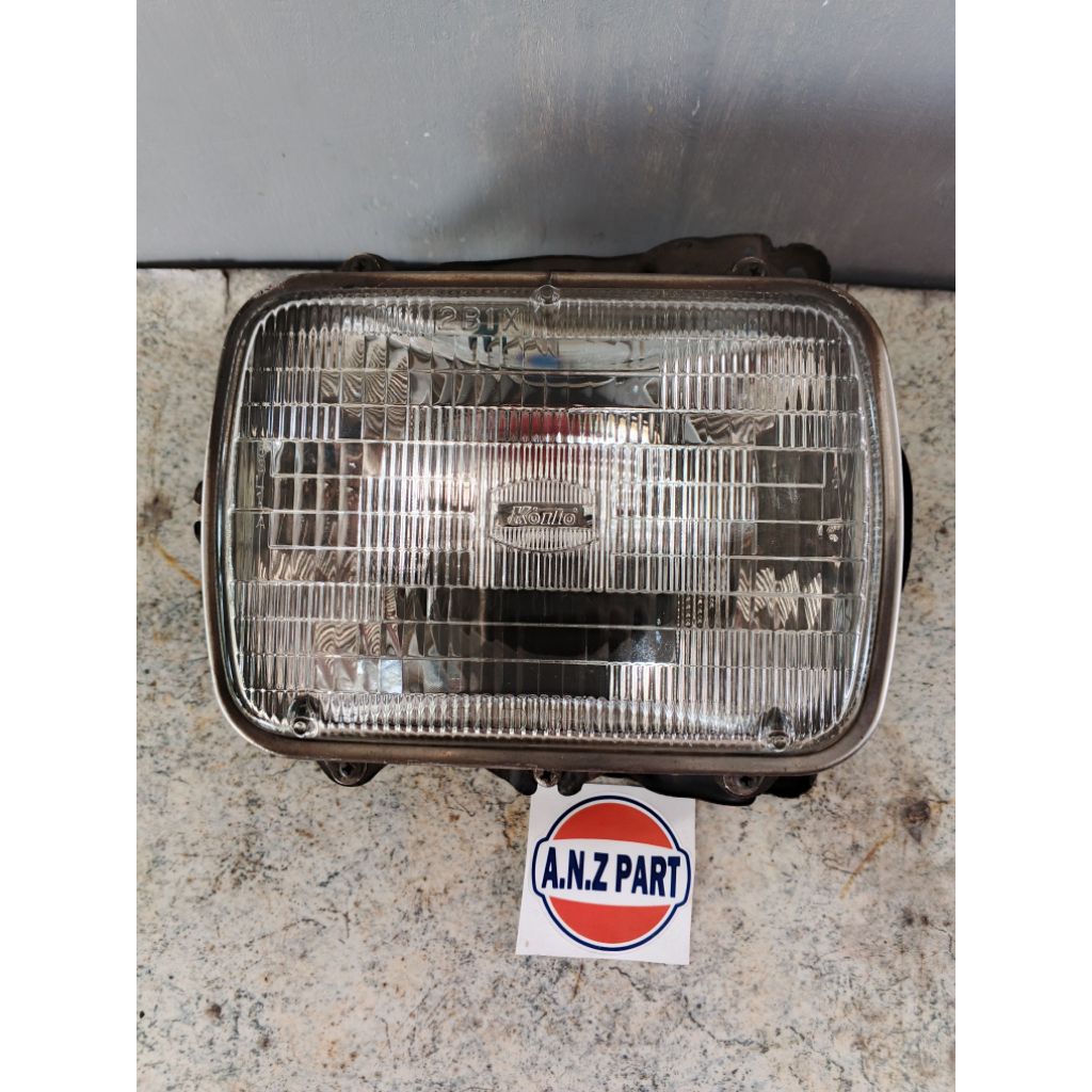 Lampu depan Toyota Kijang Super - sealed beam - Kanan - Koito - ORI Original