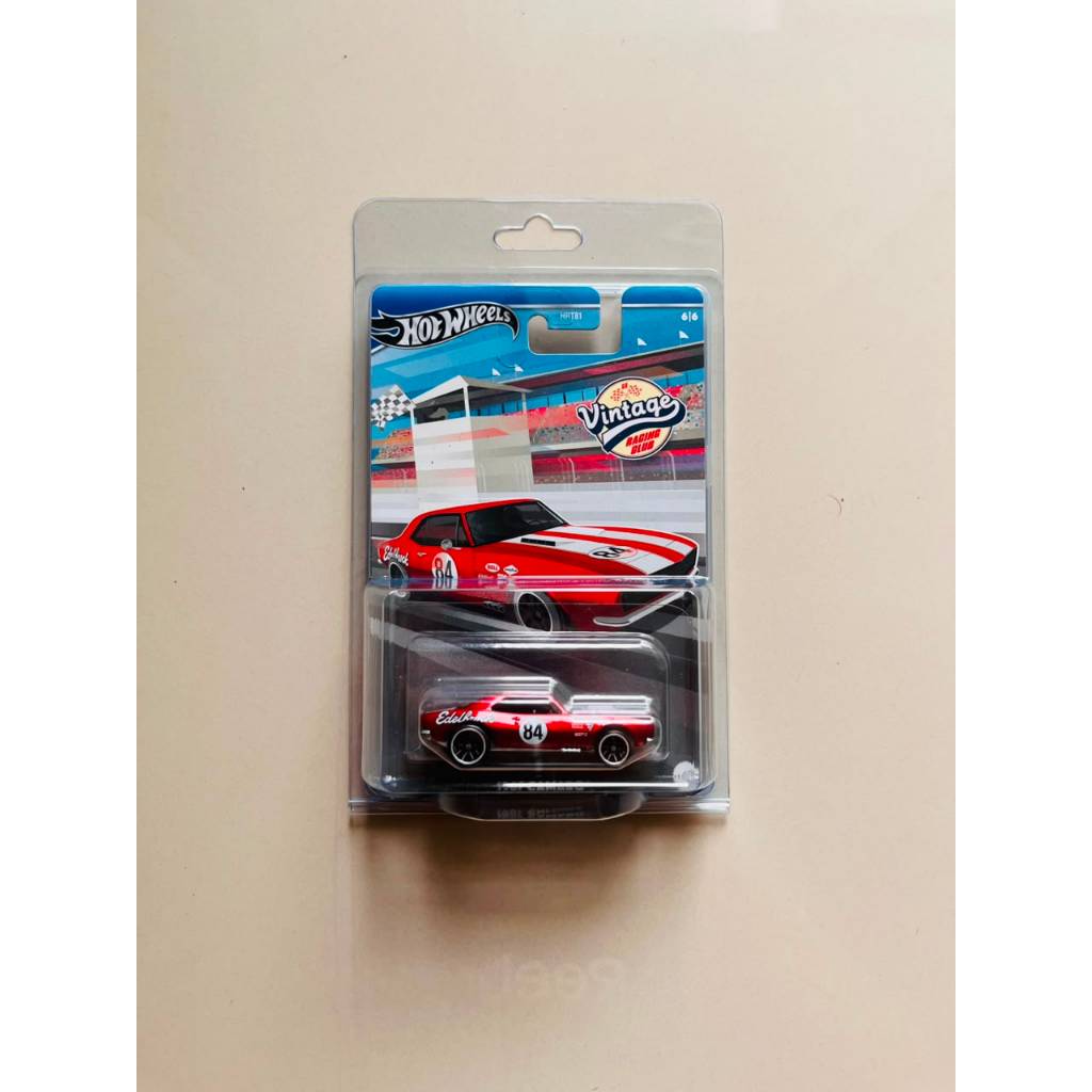 Hotwheels 1967 Camaro Vintage Racing Club [CHASE]