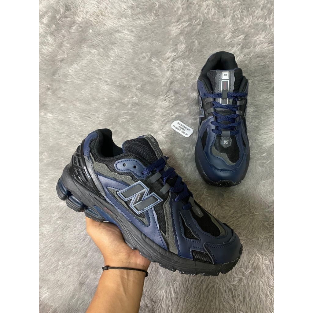 NB 1906D Protection Pack 'Eclipse' sz 42