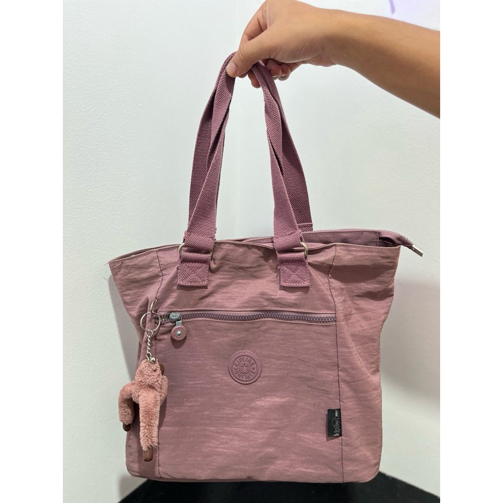 Preloved - Tas Kipling