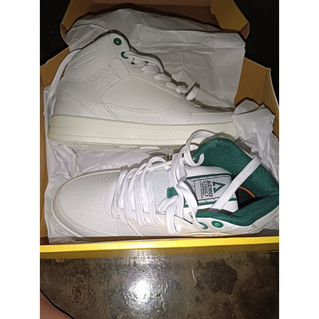 sepatu aero hoops size 37