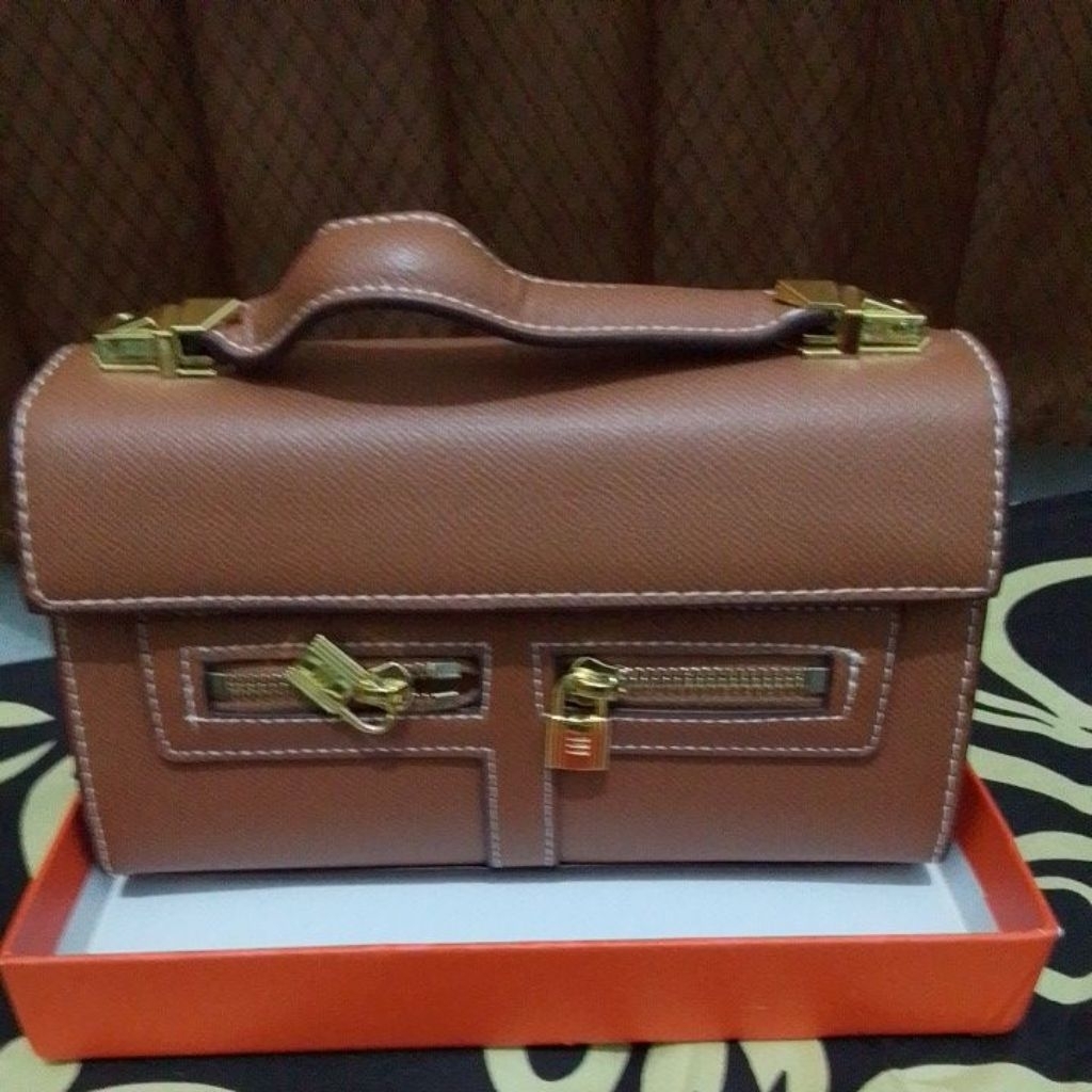 Top handle bag Mini HM, brown