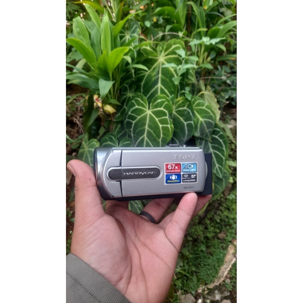 HANDYCAM SONY DCR SX20
