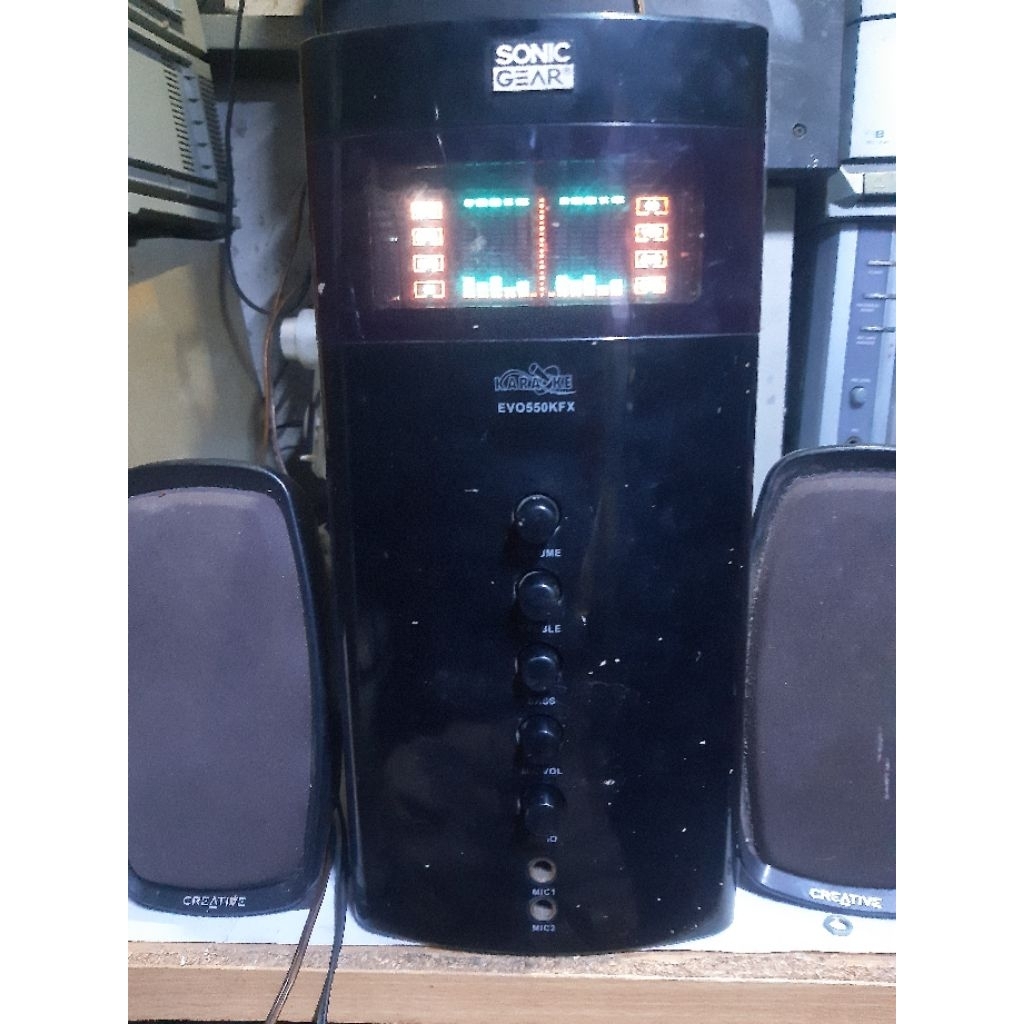 Speaker aktif sonic gear Karoeke EVO550KFX