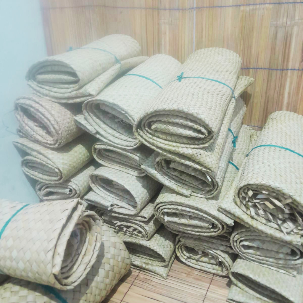 Tikar Pandan Anyaman 180 x 120 Untuk Kerajinan Tas Pandan Iratan Kecil Warna Putih