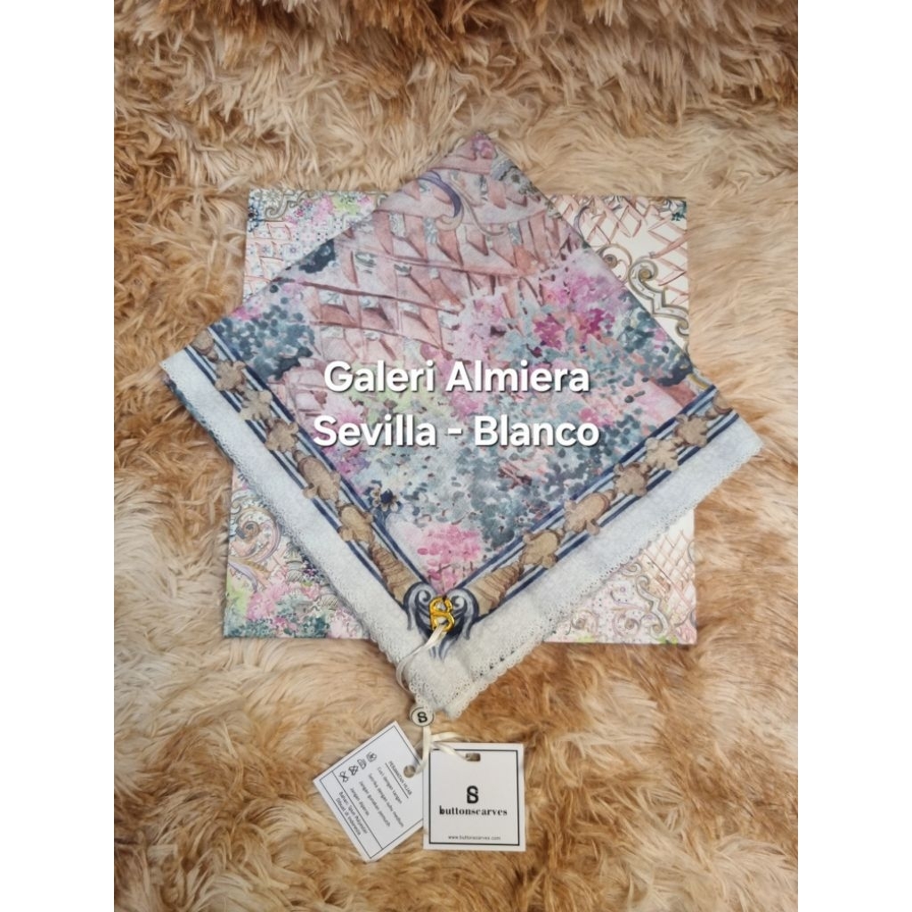 Buttonscarves Sevilla Blanco