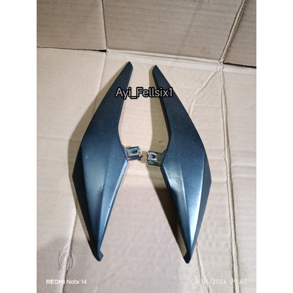 kupingan lampu depan honda new cb150r led