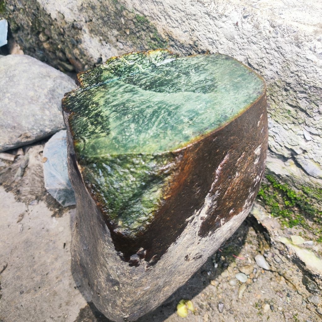 Batu giok aceh nephrite jade 9kg