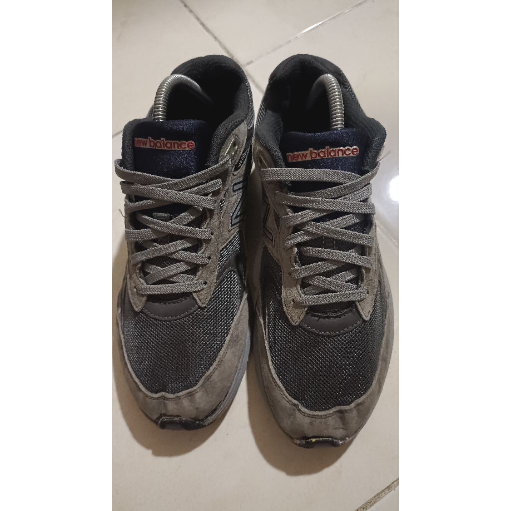 sepatu second running casual NB 880 Grey 43 27.5