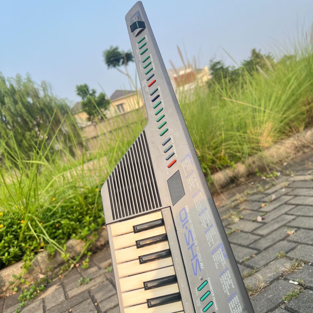Vintage Yamaha SHS-10 Keytar