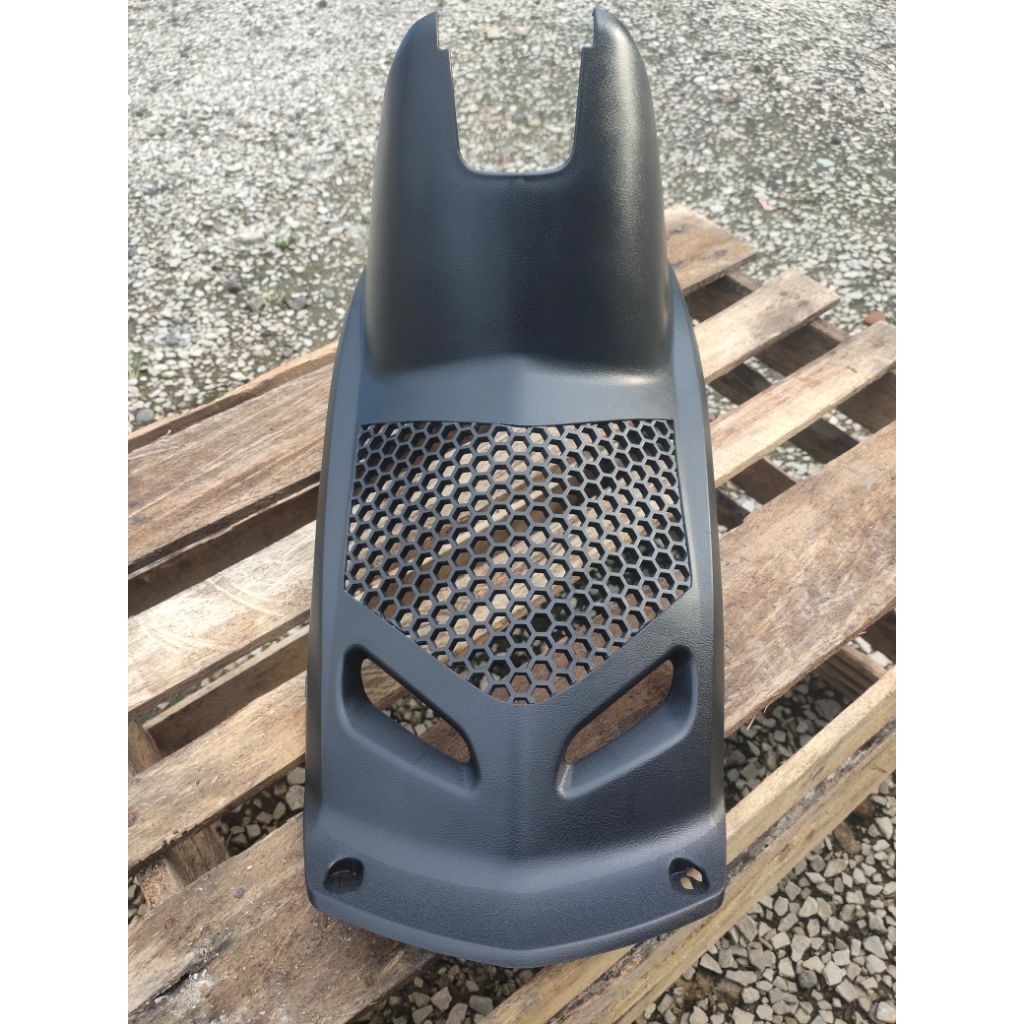 Cover dek mesin Mio sporty custom hexagonal