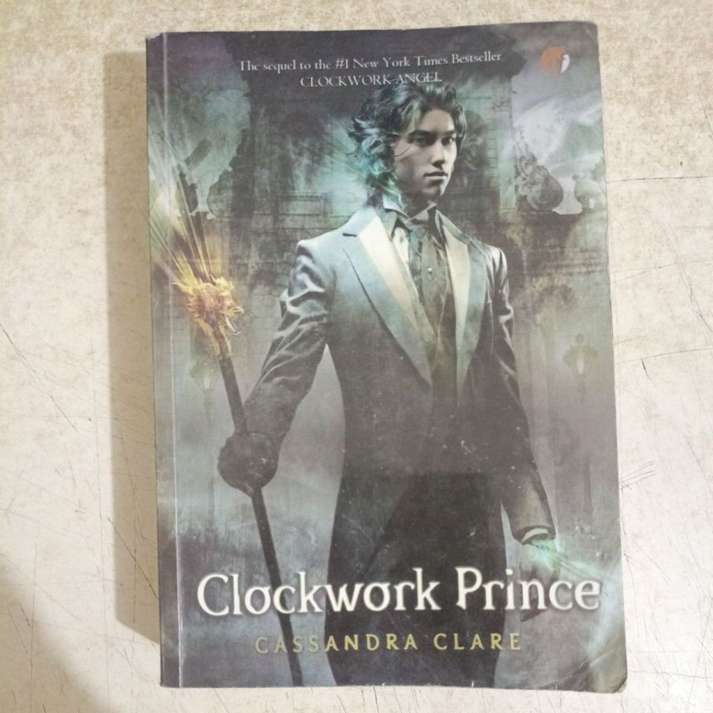 Novel CLARE Clockwork Prince
