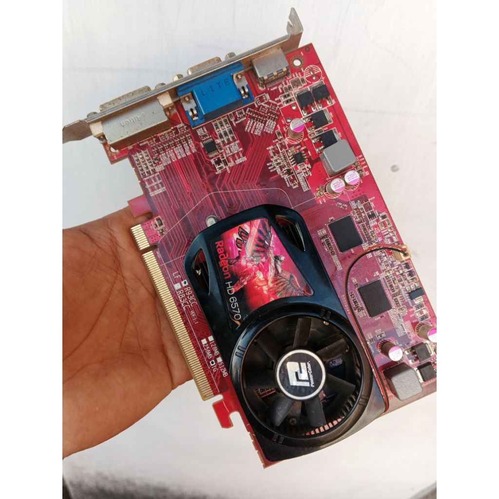 vga card Radeon HD 6570 kondisi rusak