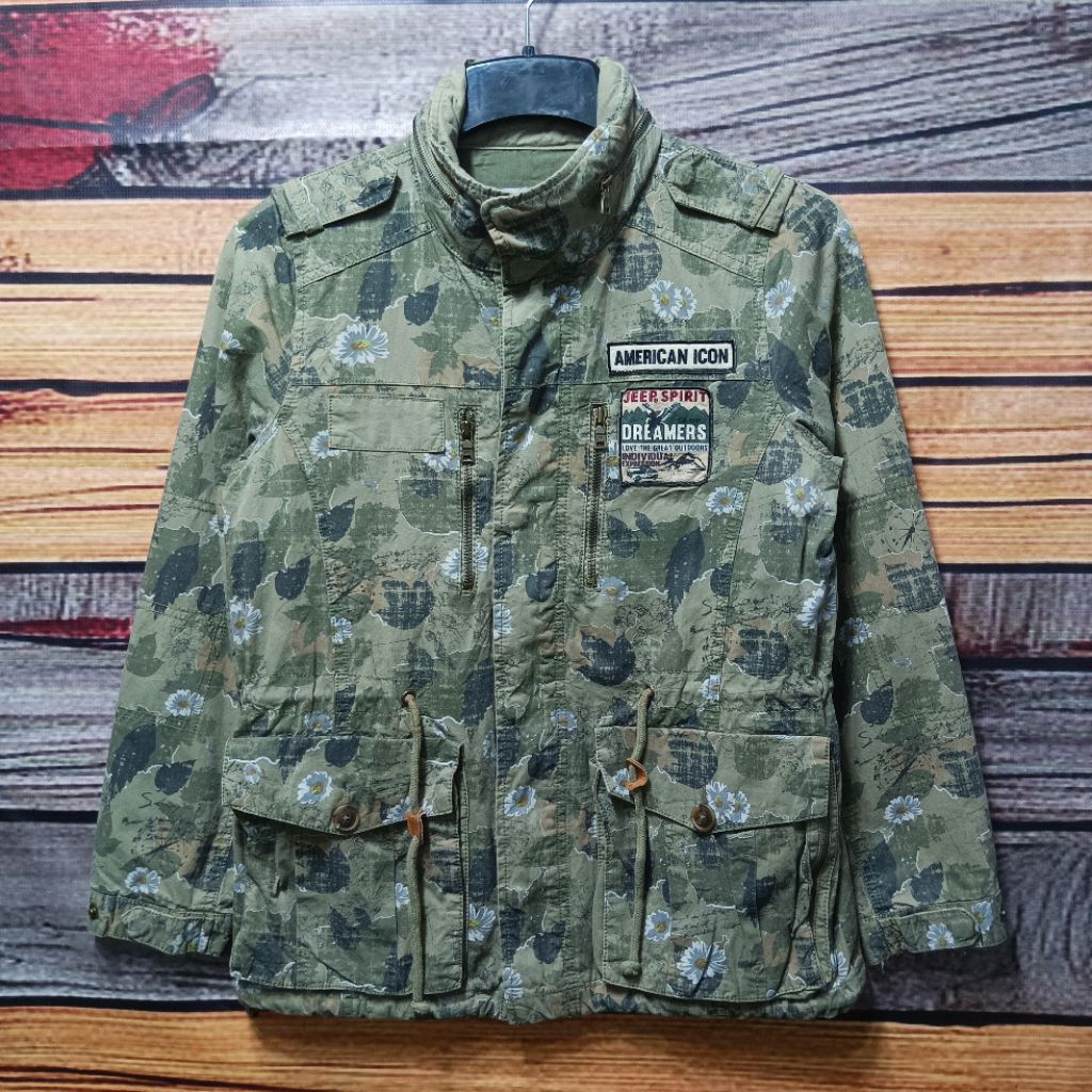 jaket parka JEEP tebal motif size M casual bagus original