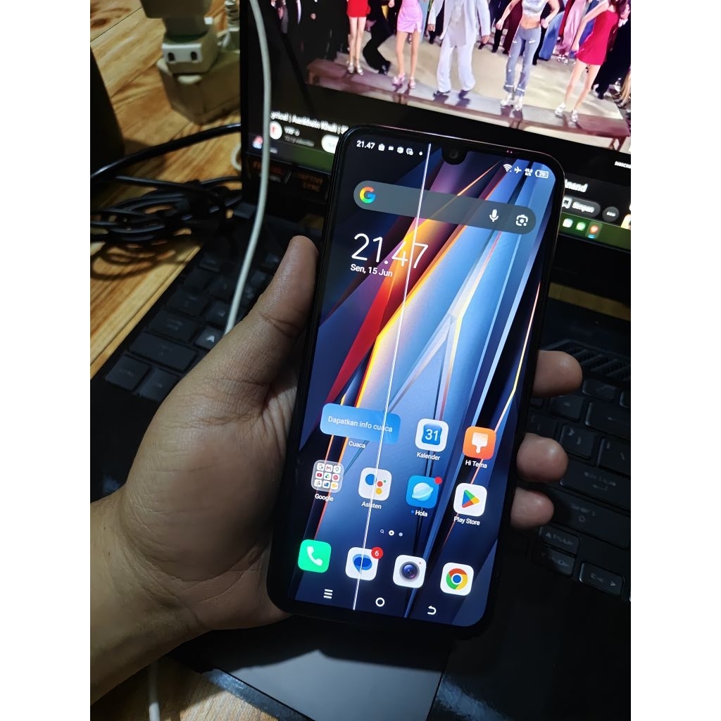TECNO POVA 4 PRO 8/128 BATANGAN SECOND