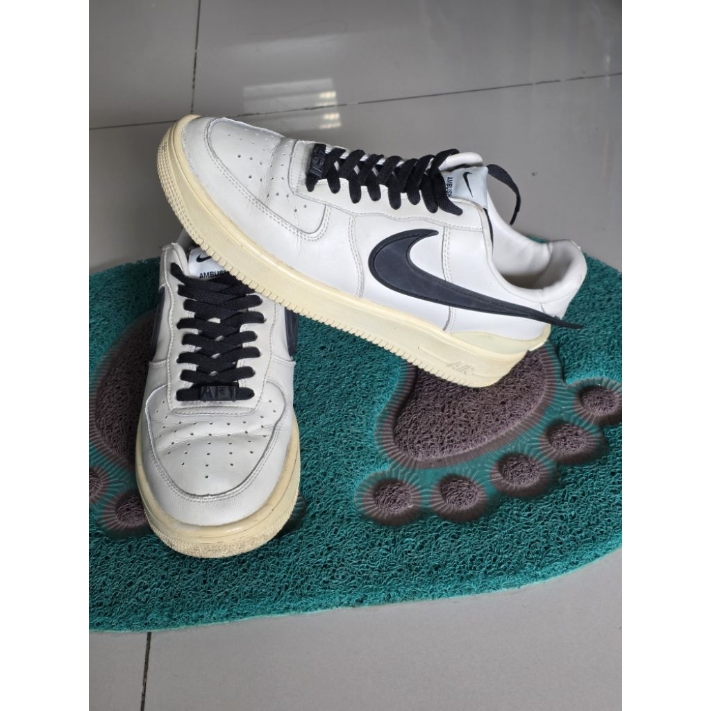 Nike AF1 Ambush size 44 second